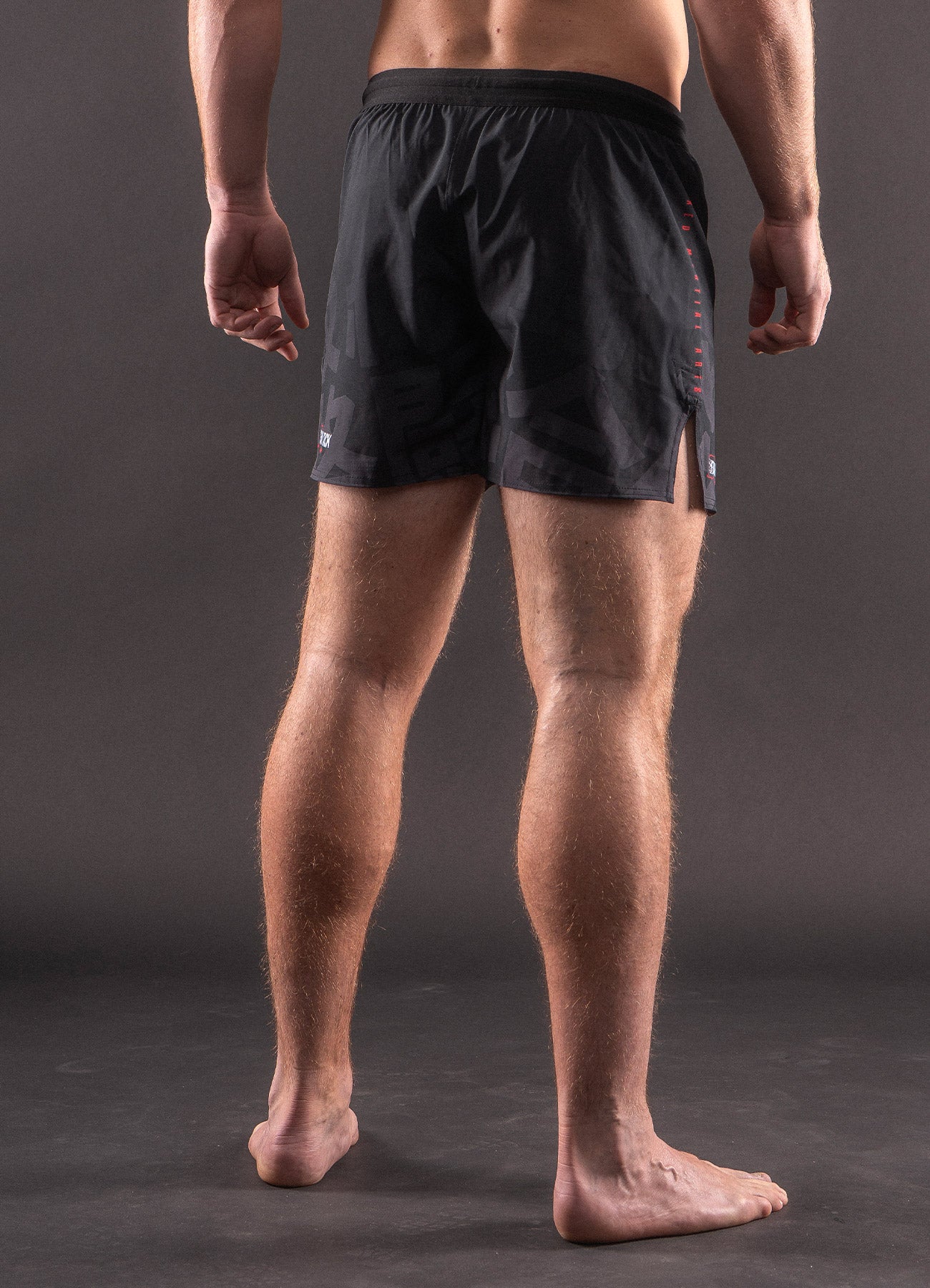 Short de MMA Bar Tack AeroLite™ «KUROGANE 黒鉄» - Noir