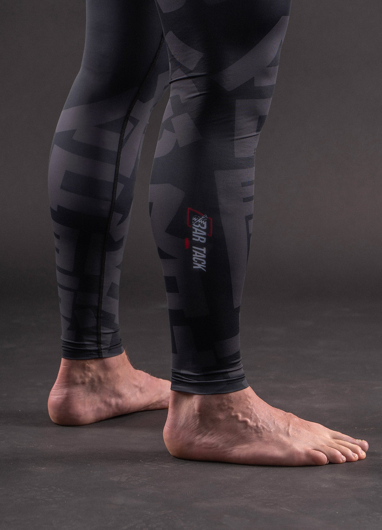 Spats de compression Bar Tack «KUROGANE 黒鉄» - Noir