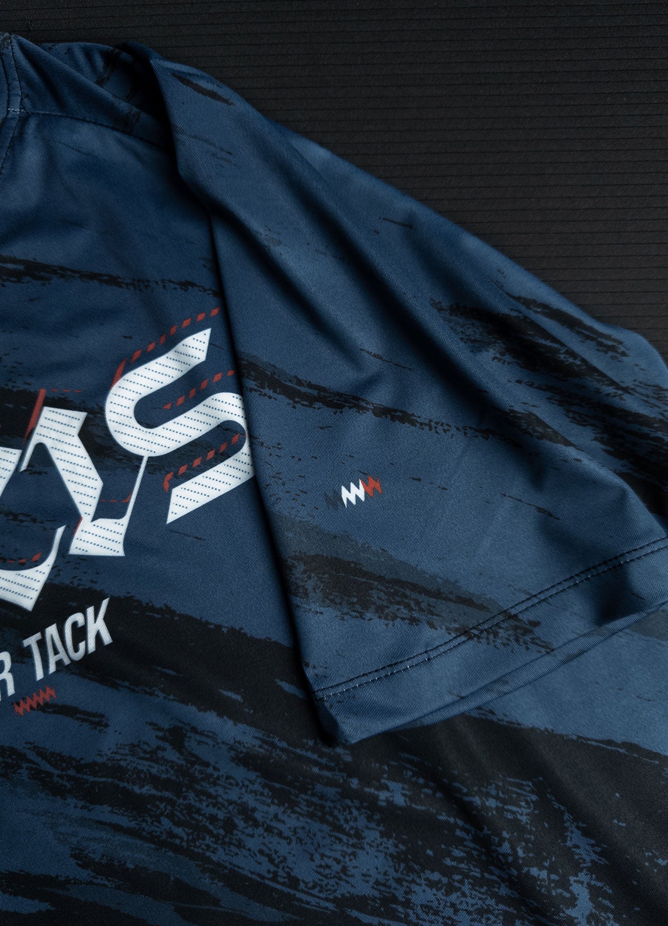 T-Shirt DryMax™ Lite Bar Tack &quot;Warfare&quot; Paris edition - Bleu Marine