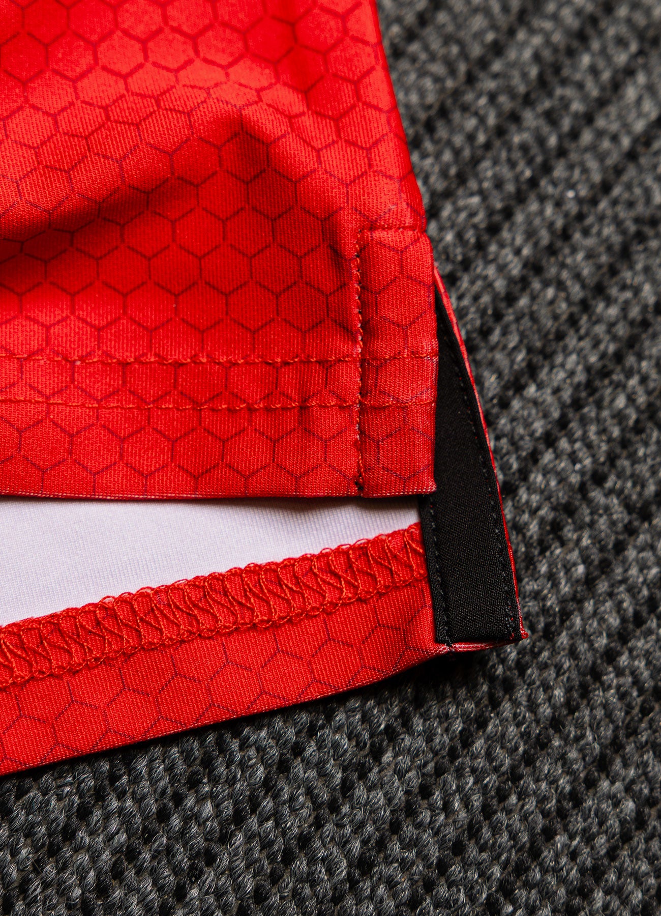 Polo DryMax™ Bar Tack x FMMAF "Medical" - Rouge