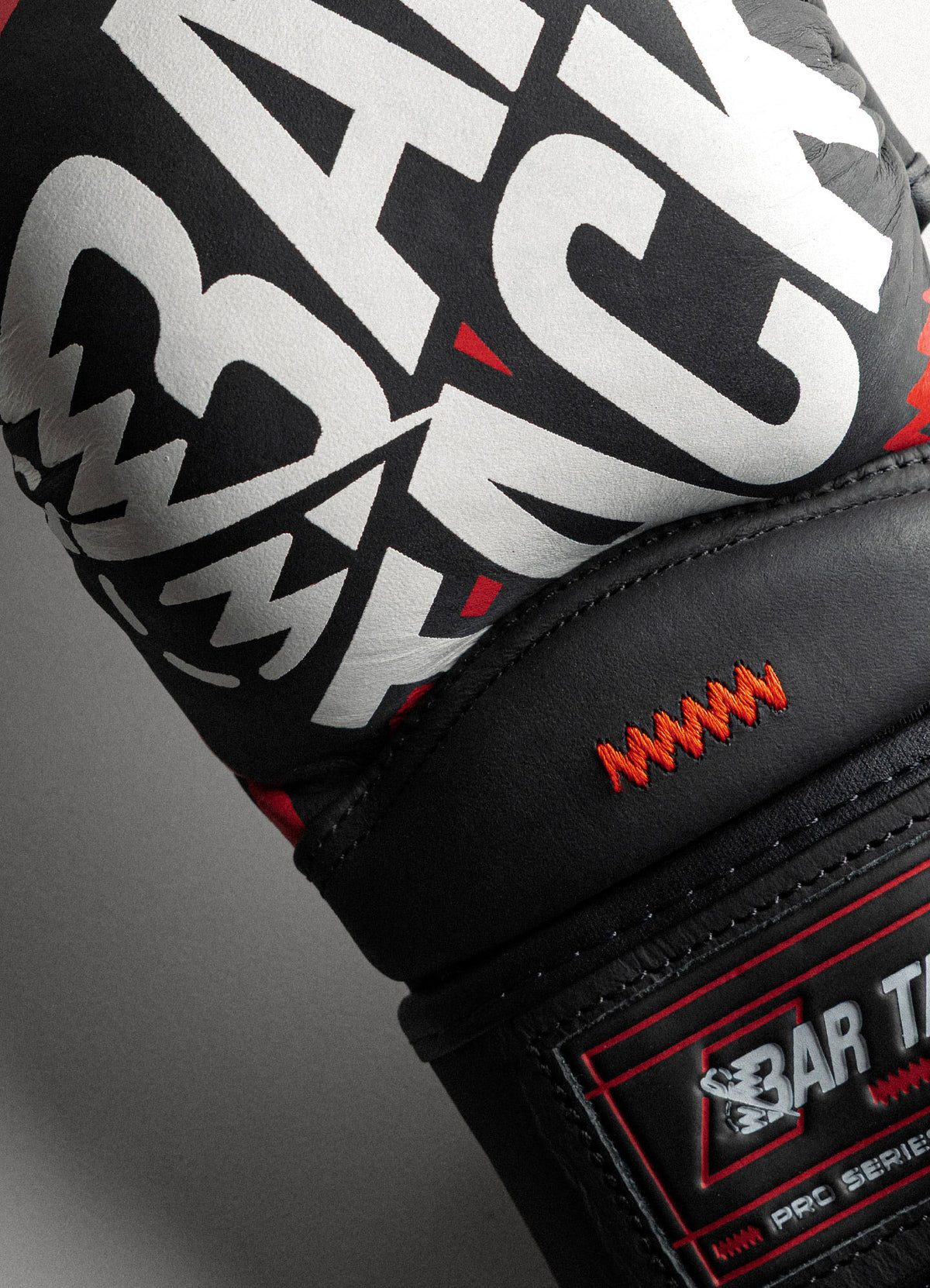Gants de MMA Sparring Nova™ "Gravity" - Noir