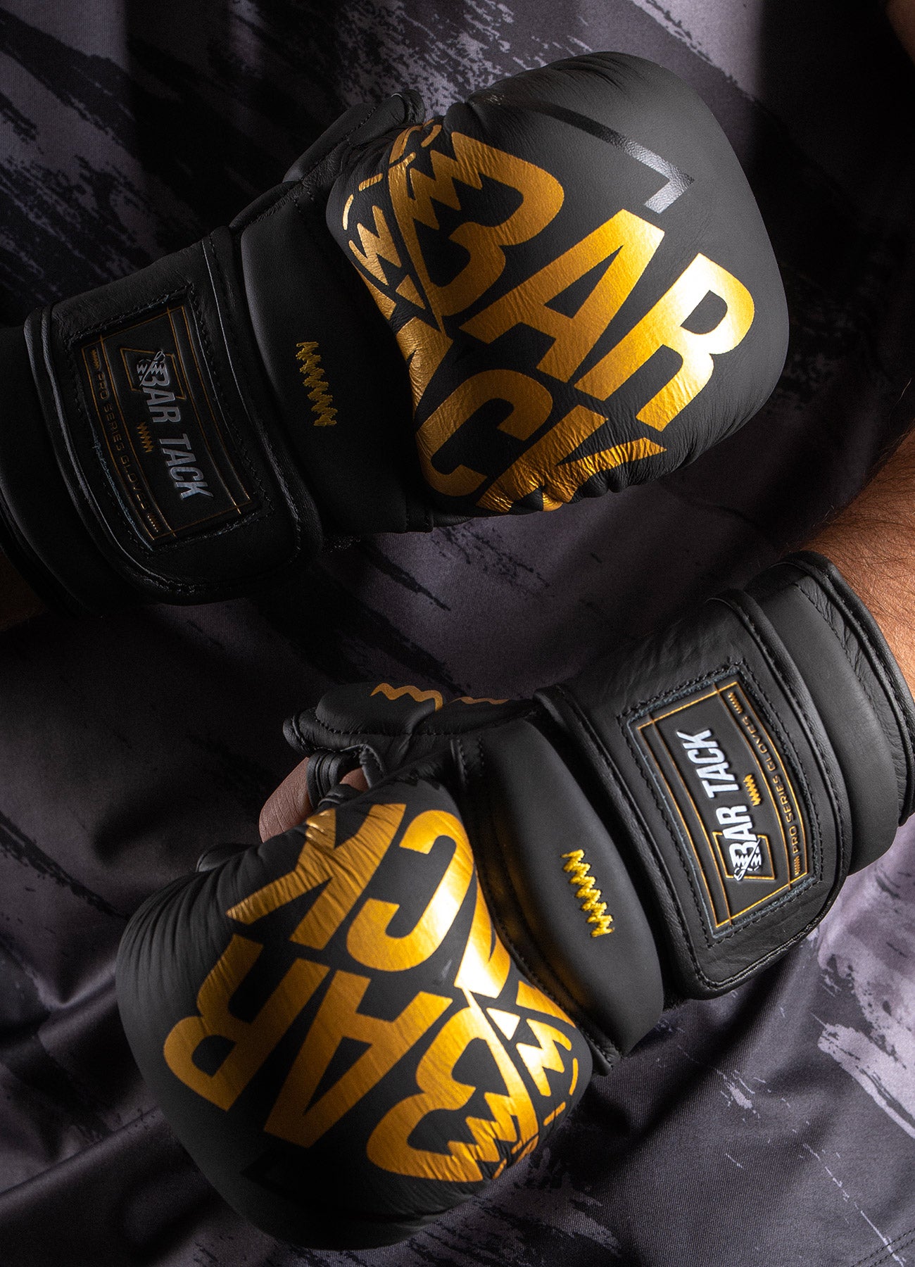 Gants de MMA Sparring Bar Tack Nova™ &quot;Gravity&quot; - Noir/Or