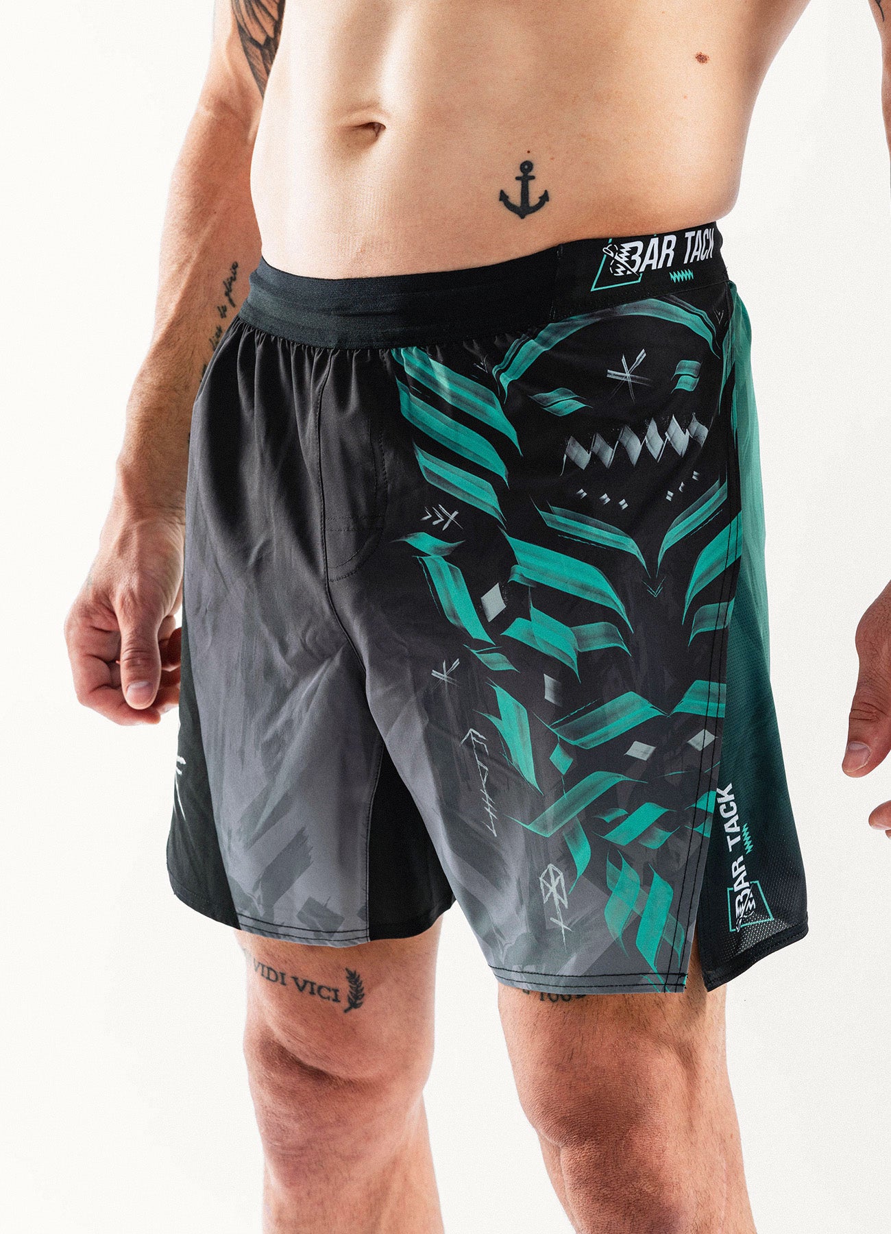 Short de MMA AeroMax™ "ODIN" - Gris/Cyan