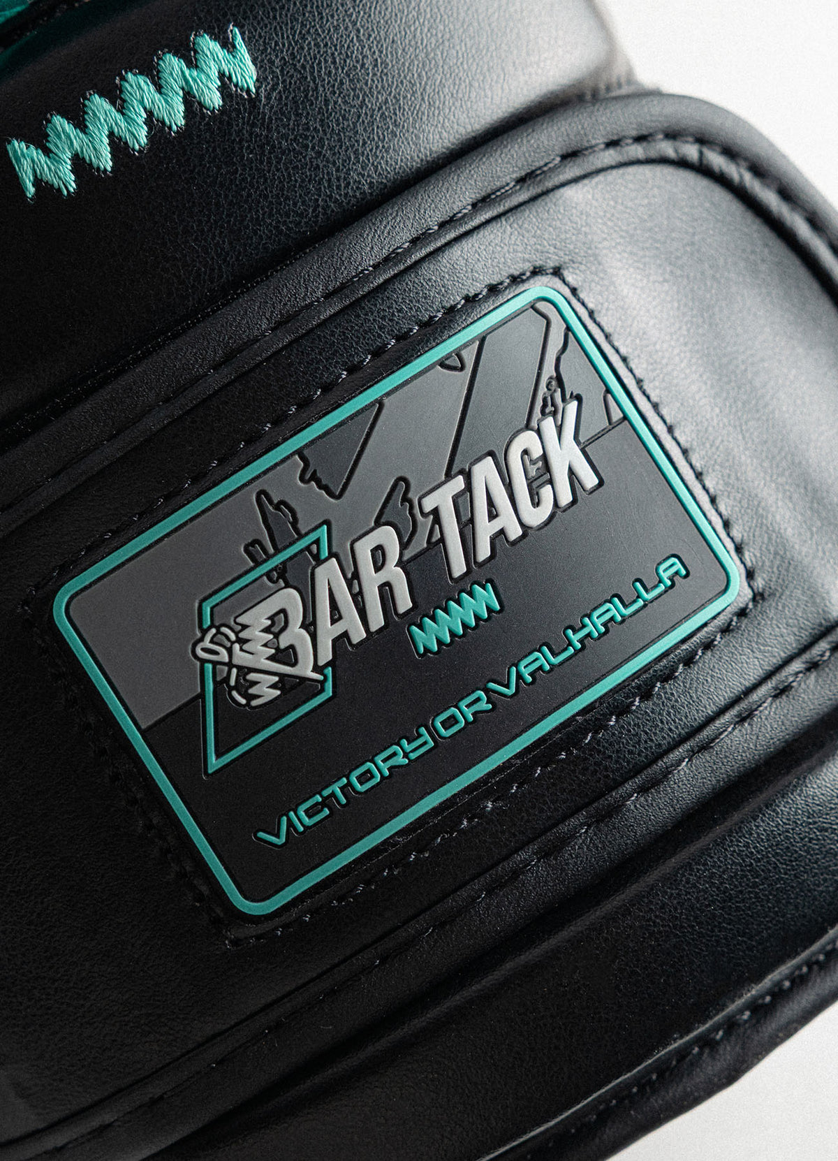 Gants de Boxe Striker™ "ODIN" - Gris/Cyan