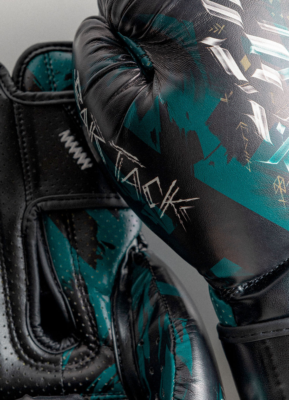 Gants de Boxe Striker™ "ODIN" - Vert Forêt