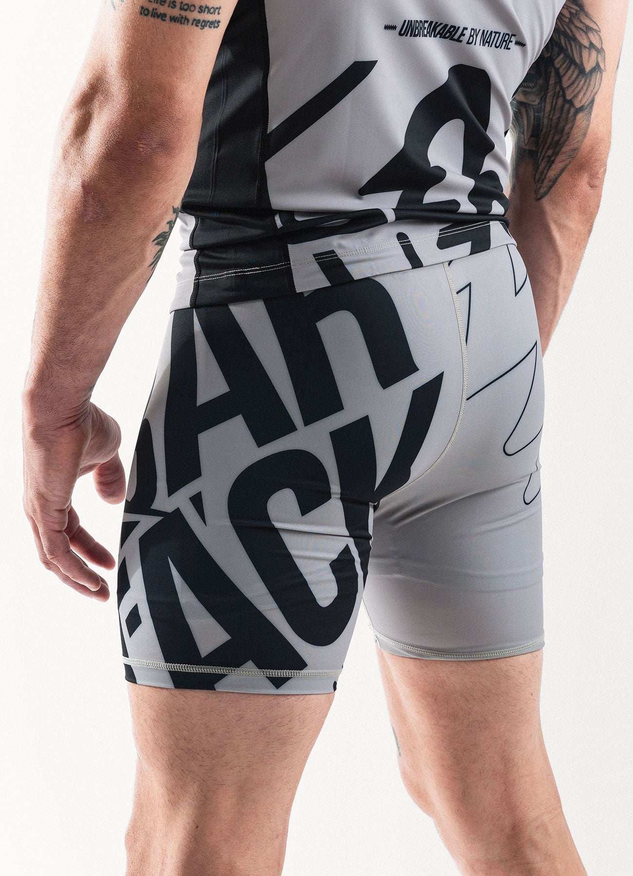 Short Vale Tudo "Gravity" - Sable
