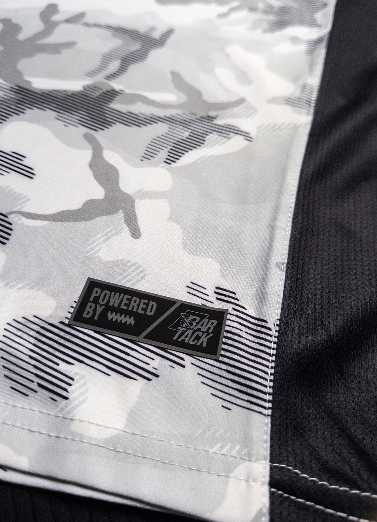 T-Shirt DryMax™ Bar Tack x Daniel Woirin &quot;Arctic Camo&quot; - Blanc/Noir