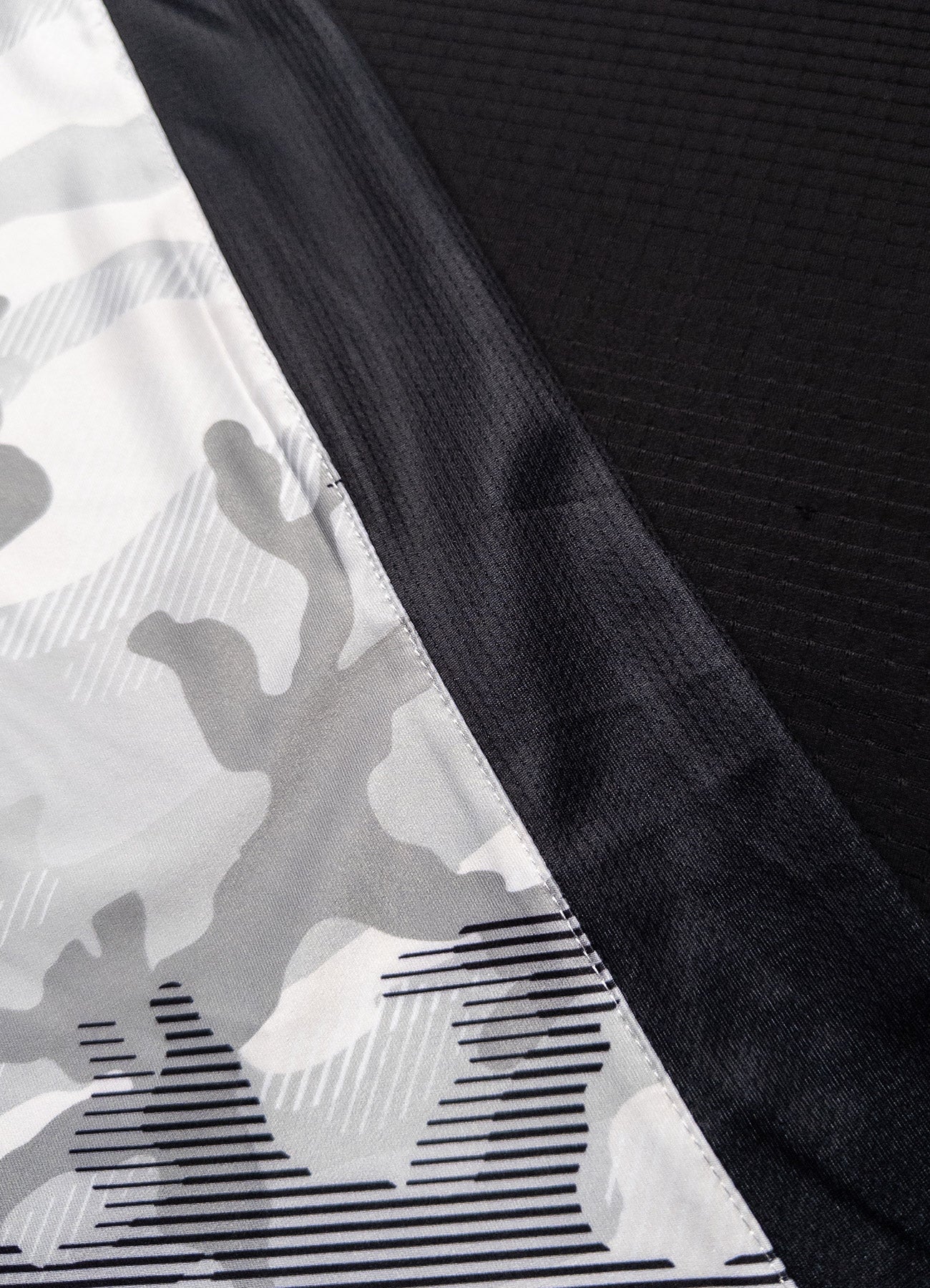 T-Shirt DryMax™ Bar Tack x Daniel Woirin &quot;Arctic Camo&quot; - Blanc/Noir